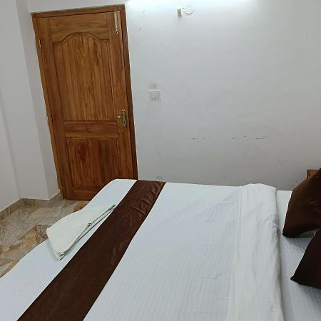 Hotel Atithi Grand 古瓦哈提 外观 照片
