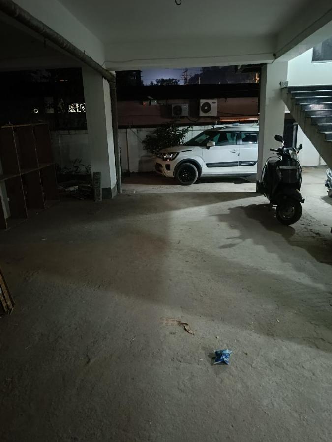 Hotel Atithi Grand 古瓦哈提 外观 照片