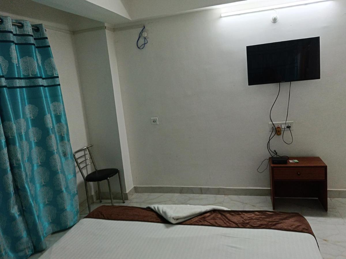Hotel Atithi Grand 古瓦哈提 外观 照片