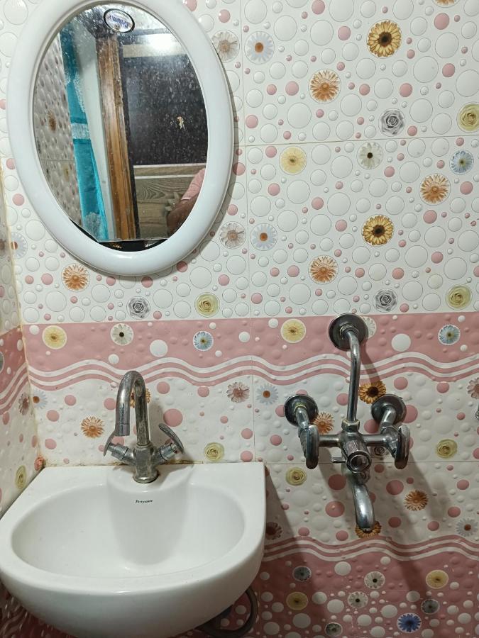Hotel Atithi Grand 古瓦哈提 外观 照片