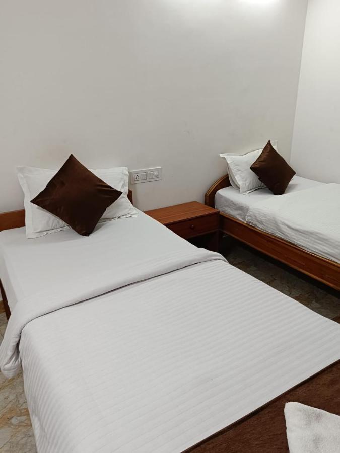 Hotel Atithi Grand 古瓦哈提 外观 照片